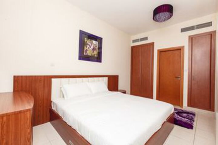 Room 11 of 41