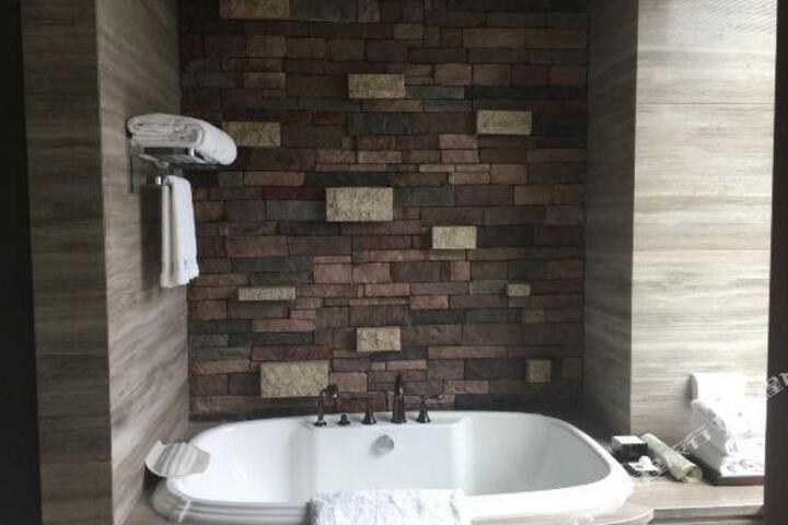 Golf Hotel Wuhan Yishan