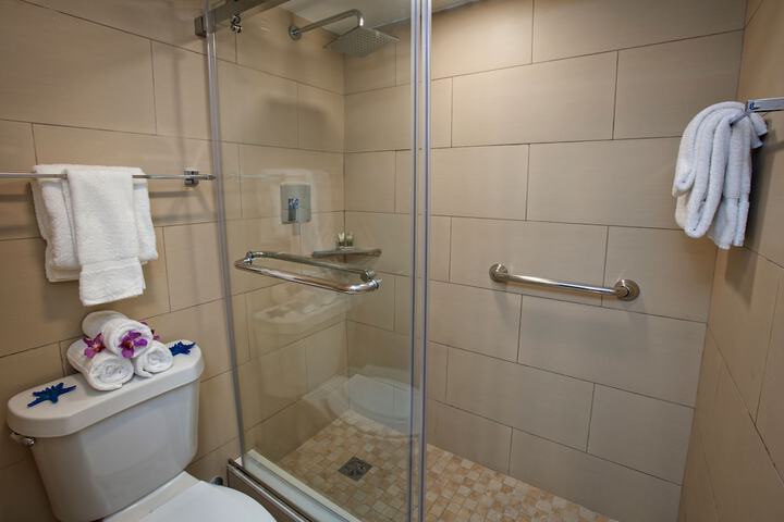 Clean Restrooms