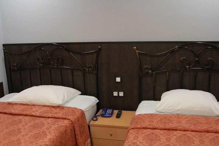 Room 18 of 45