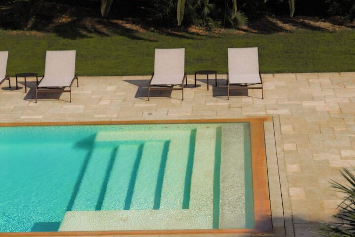Pool 117 of 144