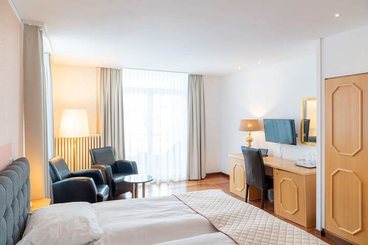 Room 10 of 57