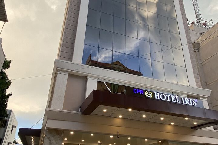 Hotel 32 of 32
