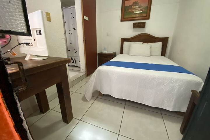 Room 6 of 36