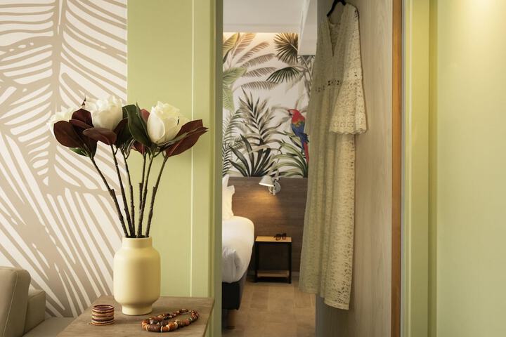 Room 21 of 60