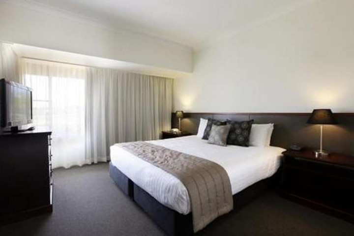 Room 8 of 44