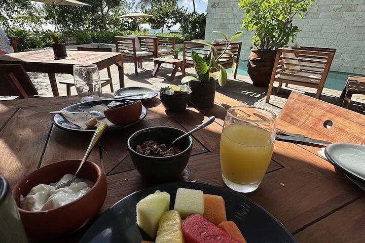 Breakfast/Coffee Service 91 of 131