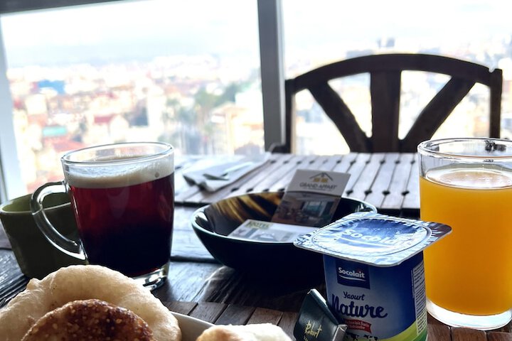 Breakfast/Coffee Service 67 of 72