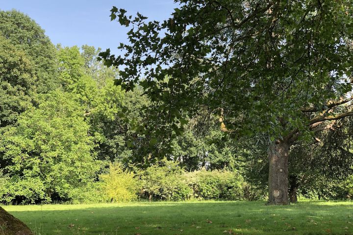 Hotel Exterior 60 of 61