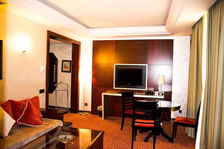 Room 21 of 59