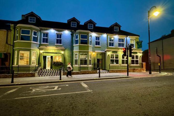 OYO Hotel 119