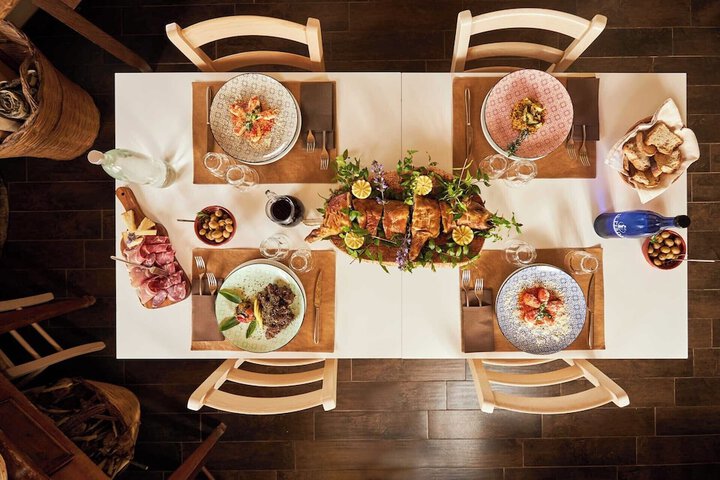 Dining 150 of 164