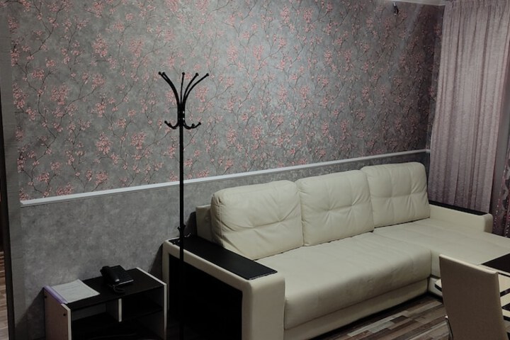 Room 19 of 32