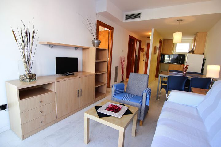 Room 13 of 26