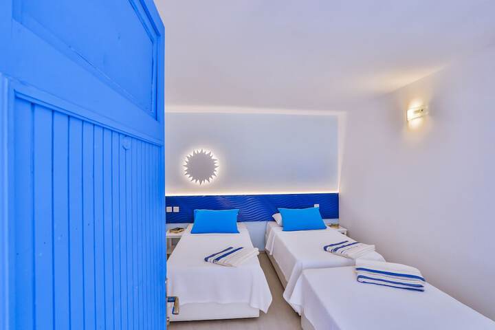 Room 22 of 54