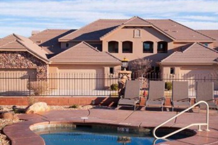 Pool 22 of 35