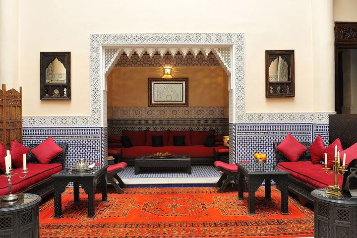 Children's theme room
