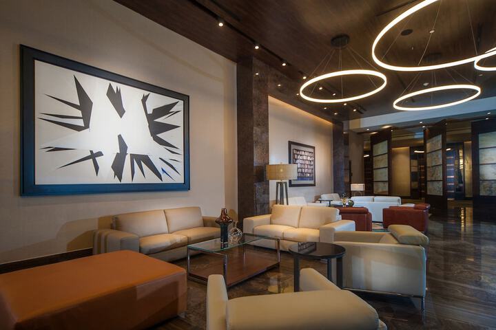 Guest Lobby