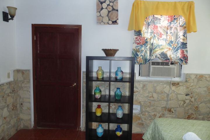 Room 25 of 52