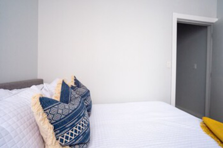 Room 54 of 62