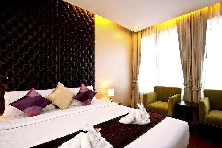 Room 15 of 112