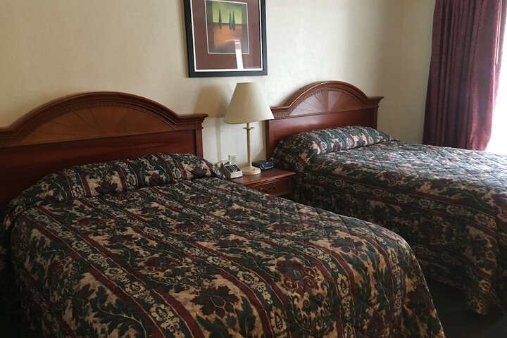 Room 10 of 62