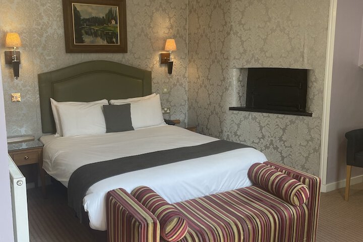 Room 20 of 149