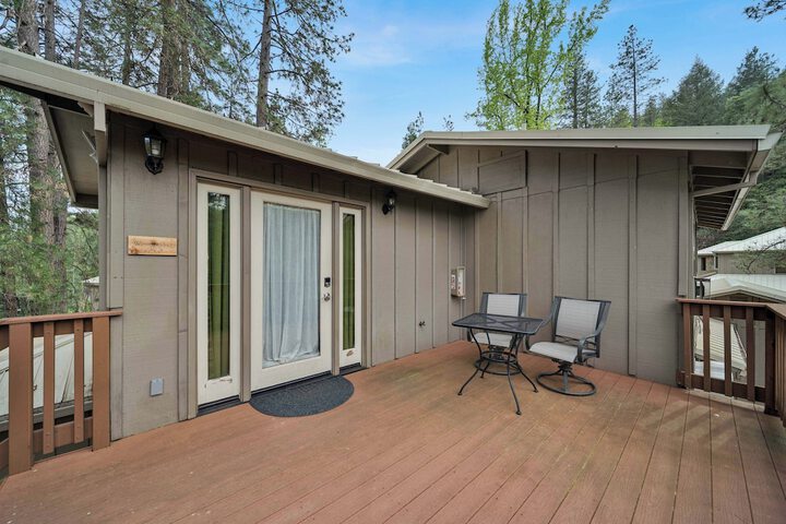 Terrace/Patio 105 of 172