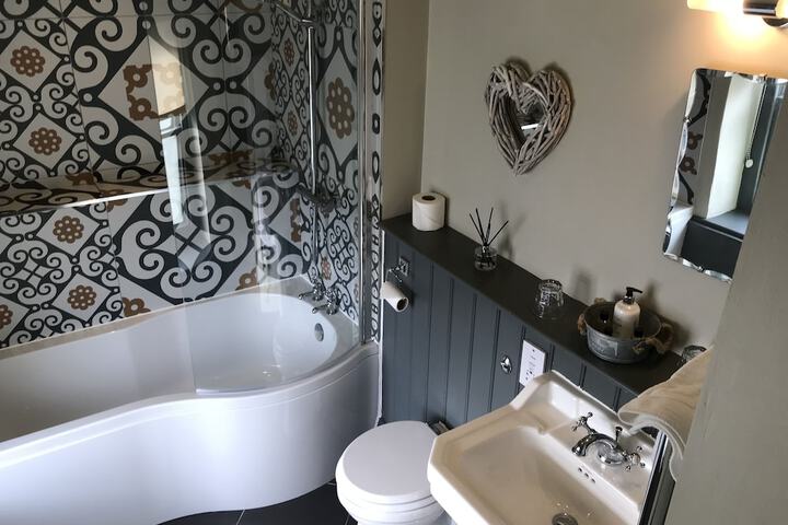 Room 10 of 23