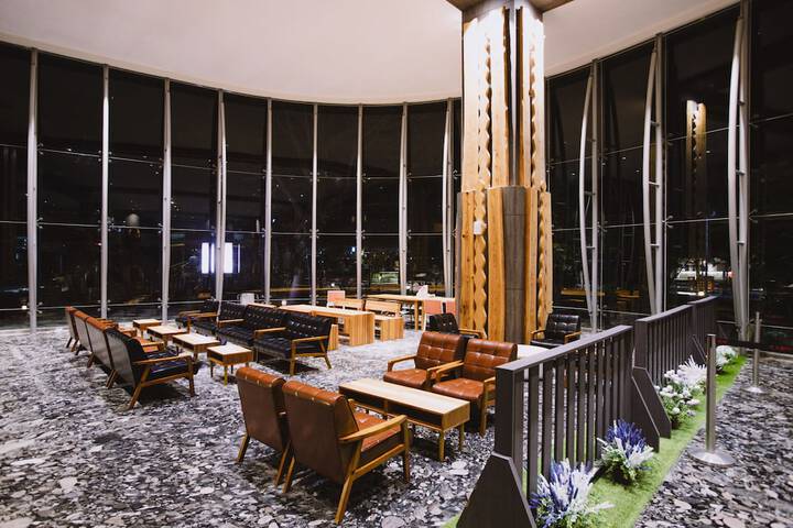 Hotel Interior 120 of 153