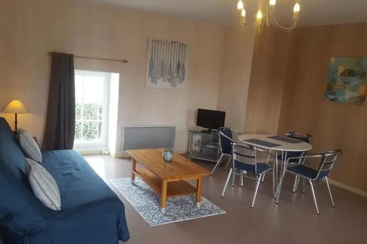 guest_rooms