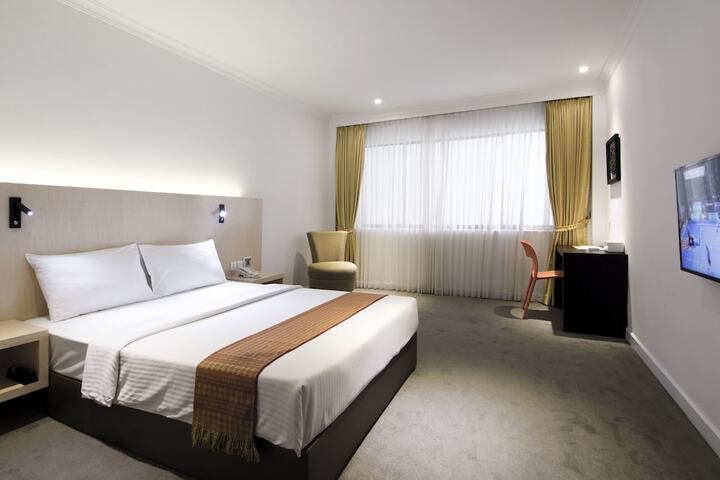 Room 55 of 114