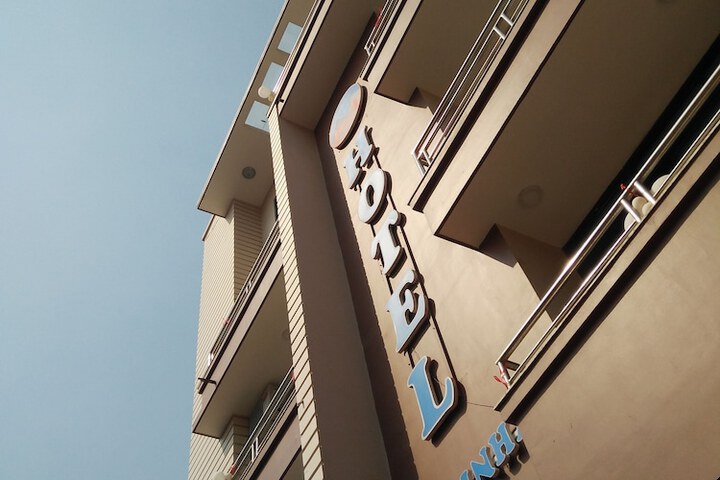 Hotel 66 of 84