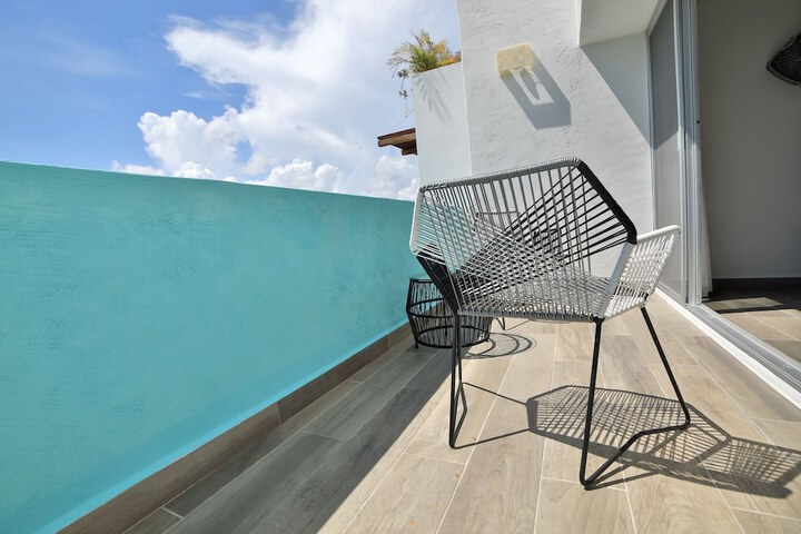 Terrace/Patio 21 of 34