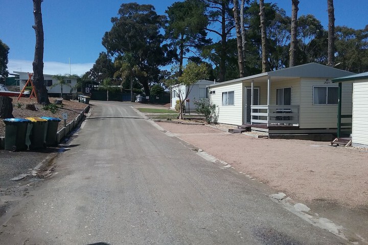 Property Grounds 23 of 32