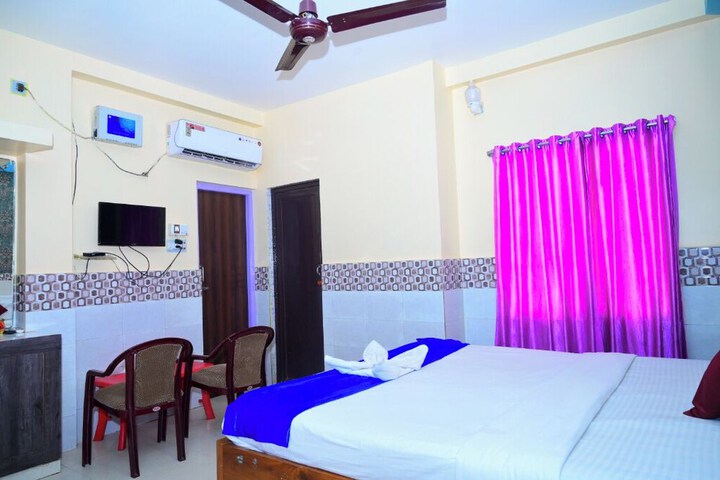 Room 11 of 20