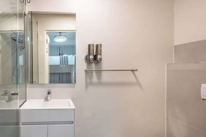 Room 211 of 268