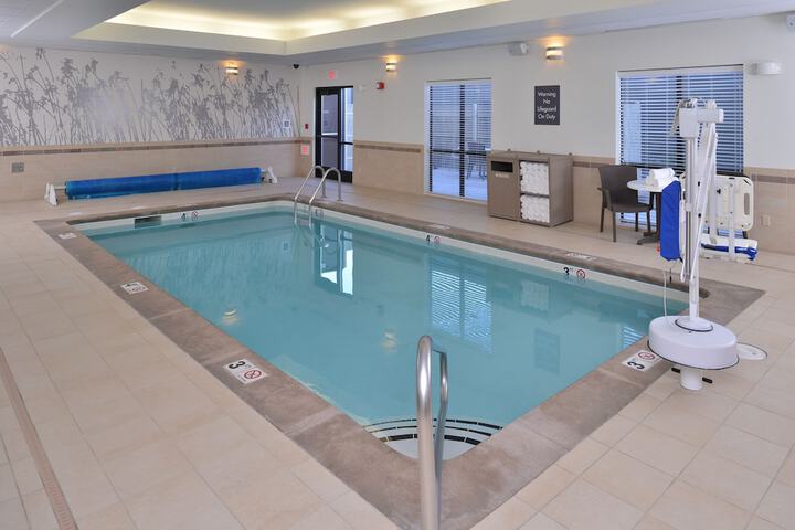 Pools & Facilities