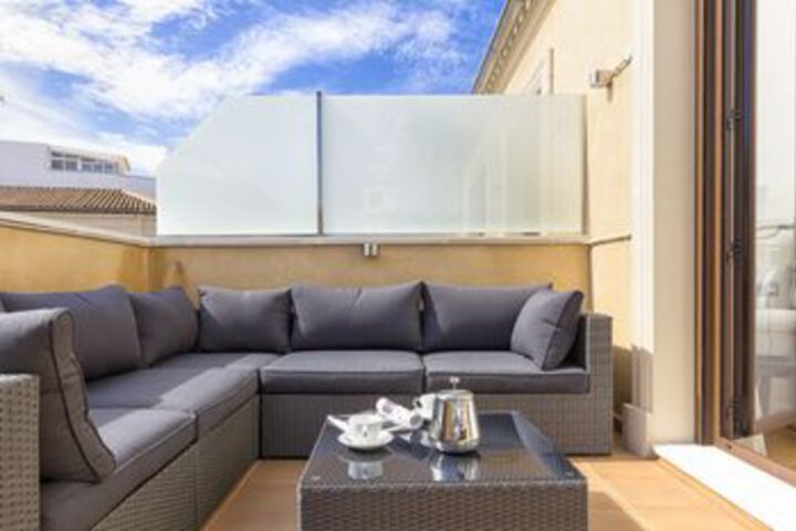Terrace/Patio 23 of 24