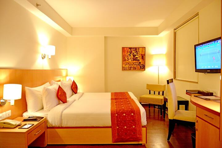 Room 9 of 54