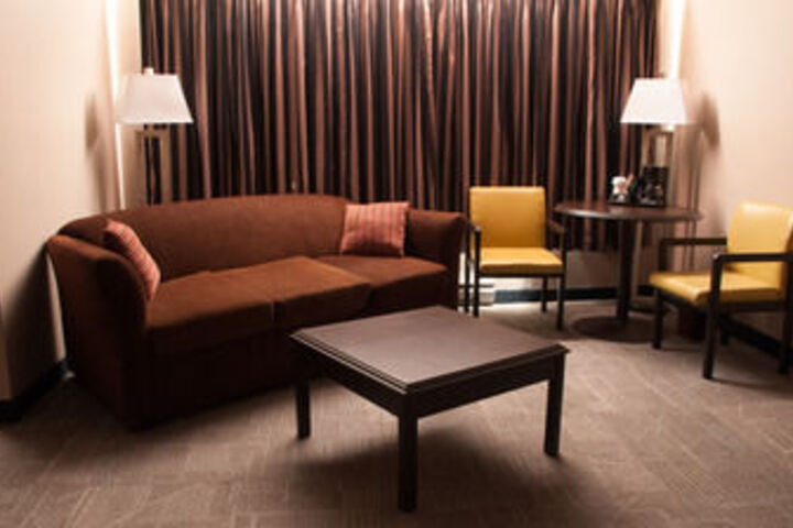 Room 14 of 24