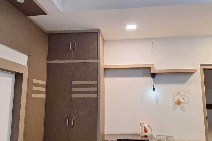 Room 13 of 29