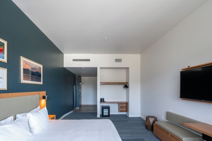 Room 12 of 49