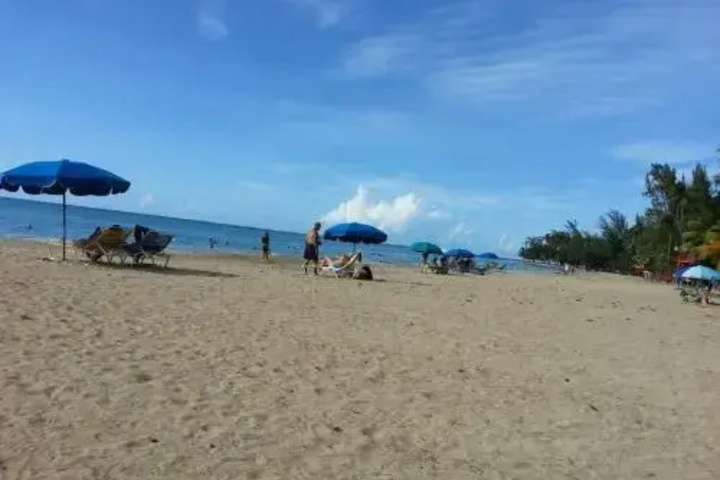 Beach 14 of 17