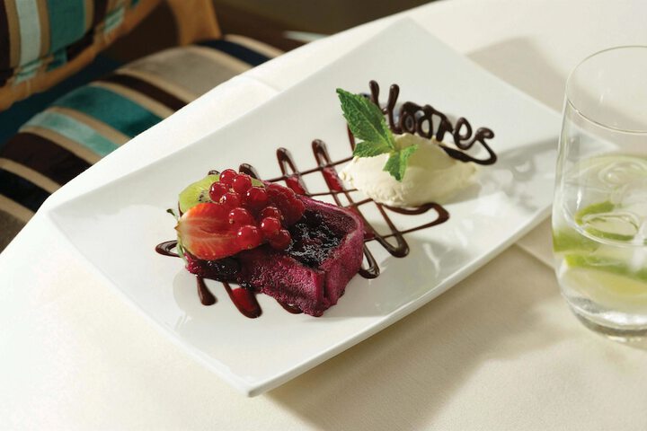 Dining 54 of 72