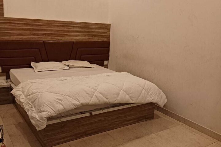 Room 9 of 58
