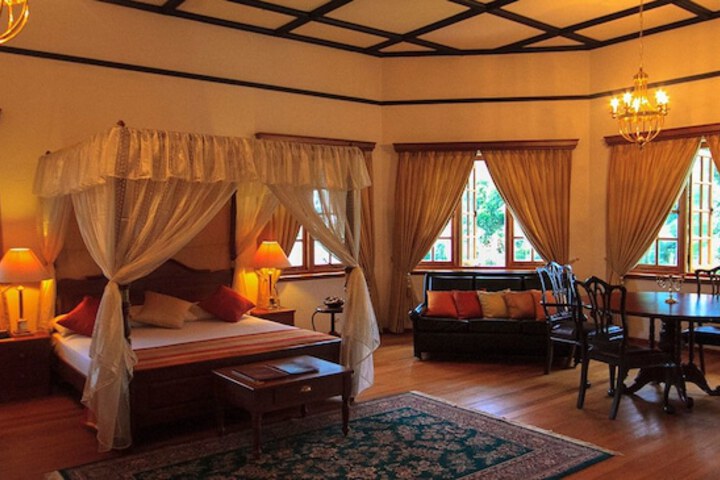 Room 10 of 55