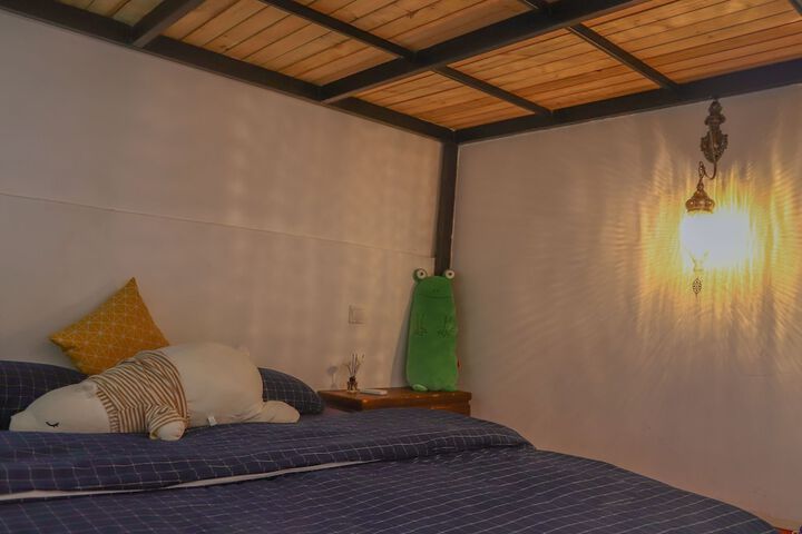 Room 42 of 109