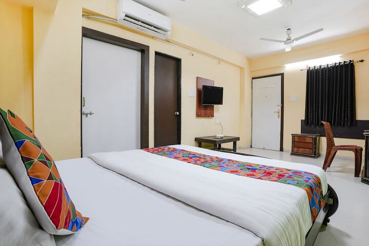 Room 19 of 33