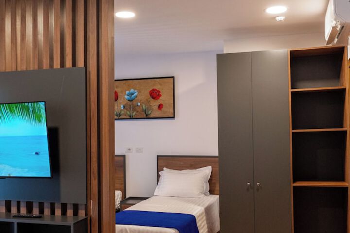 Room 26 of 75